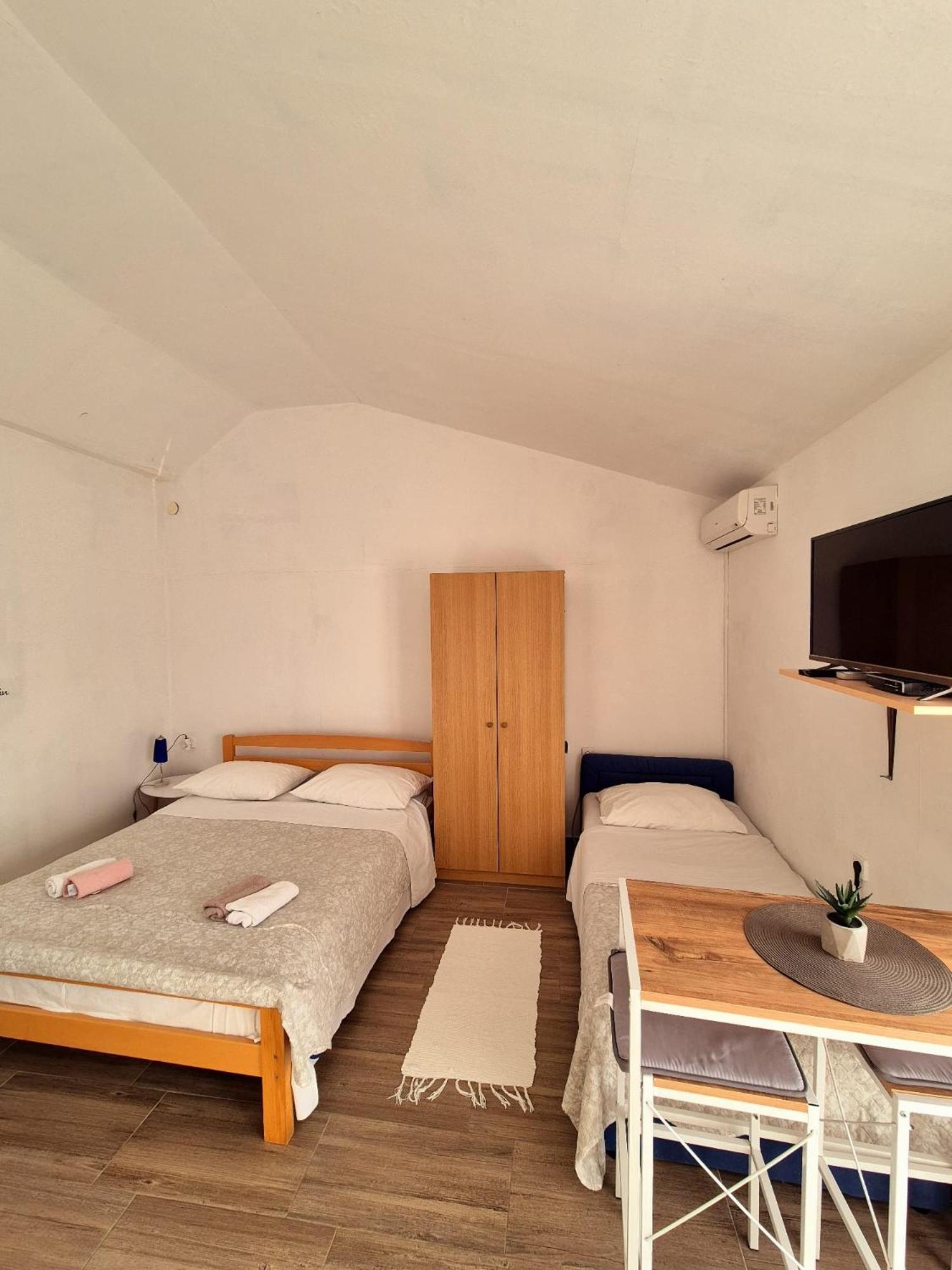 Apartments Bele Maslenica Εξωτερικό φωτογραφία